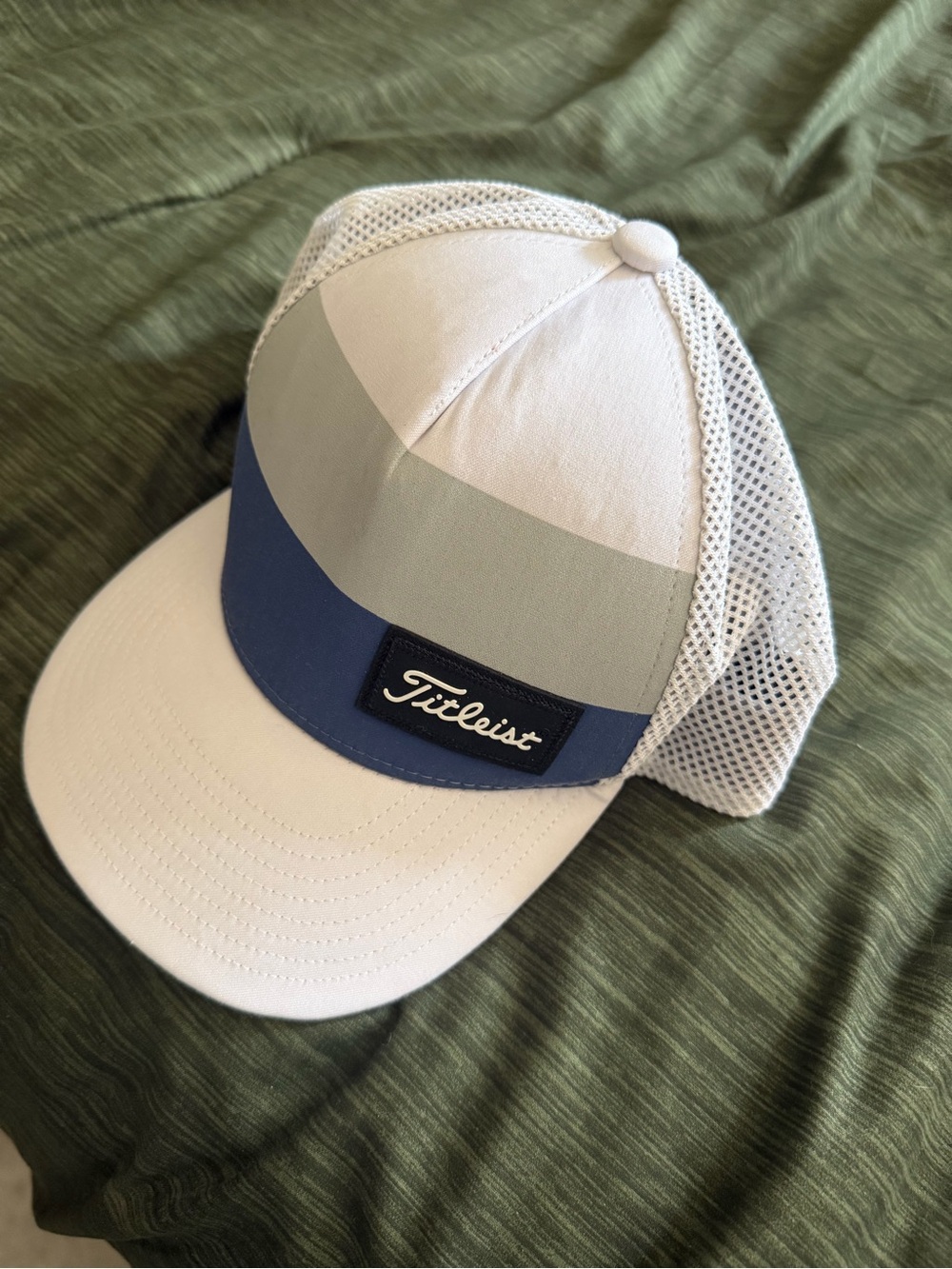 Titleist Kids White, Light Gray & Blue Mesh Cap